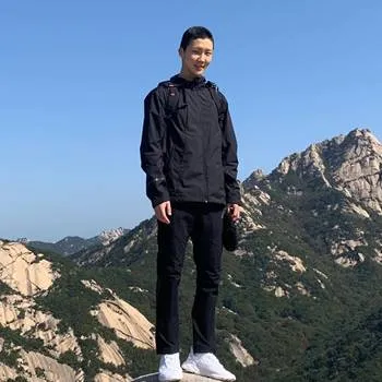 Foto profil Seung Hoon