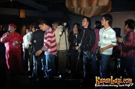 Foto 10 Male Sinetron Artists