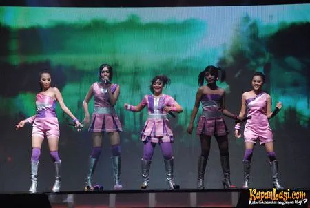 Foto 5 Bidadari