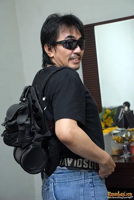 Foto Aa Gatot Brajamusti