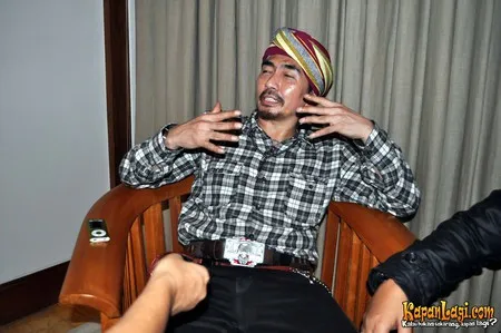 Foto Aa Gatot Brajamusti