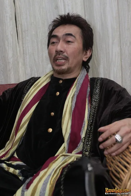 Foto Aa Gatot Brajamusti