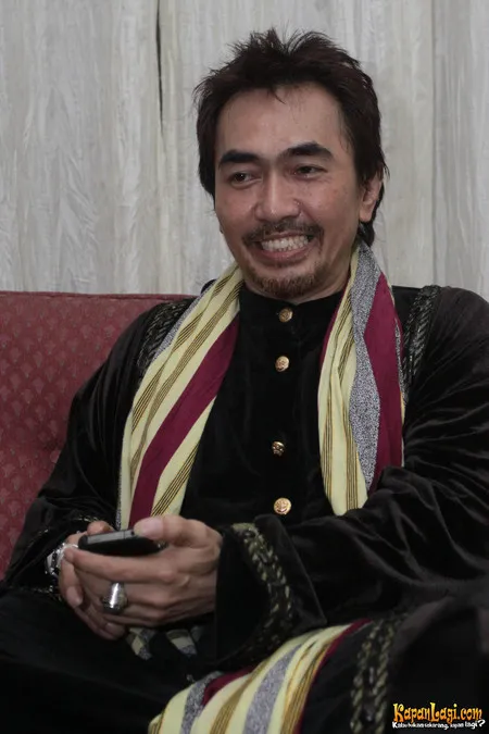 Foto Aa Gatot Brajamusti