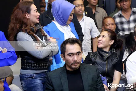 Foto Aa Gatot Brajamusti
