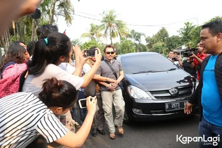 Foto Aa Gatot Brajamusti