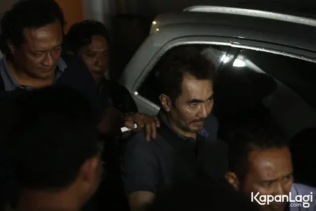 Foto Aa Gatot Brajamusti