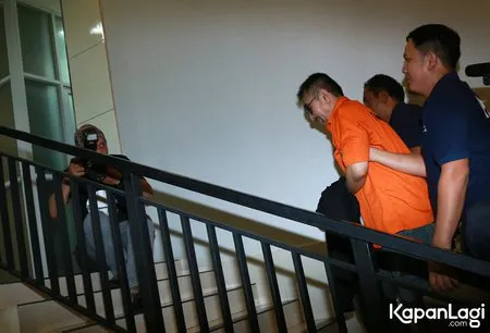Foto Aa Gatot Brajamusti