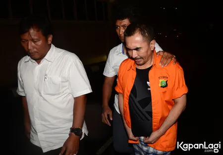 Foto Aa Gatot Brajamusti