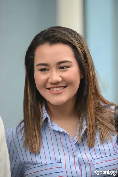 Foto Aaliyah Massaid