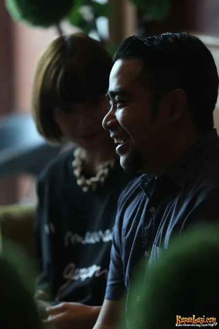 Foto Abdul And The Coffe Theory