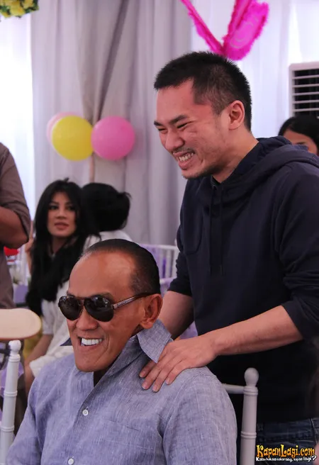 Foto Aburizal Bakrie