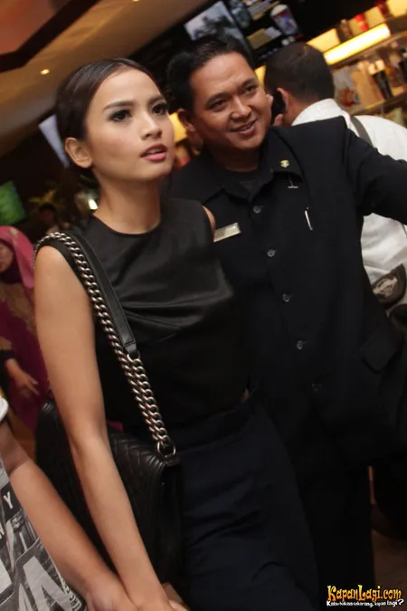 Foto Acha Septriasa