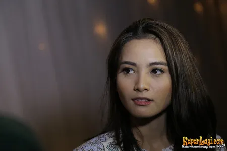 Foto Acha Septriasa
