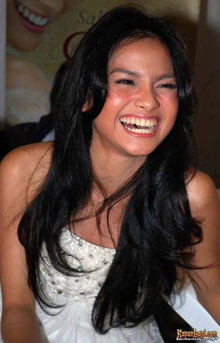 Foto Acha Septriasa