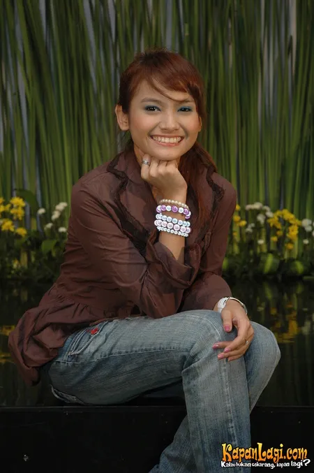 Foto Acha Septriasa
