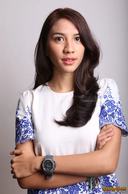 Foto Acha Sinaga. Nomor Foto: 014