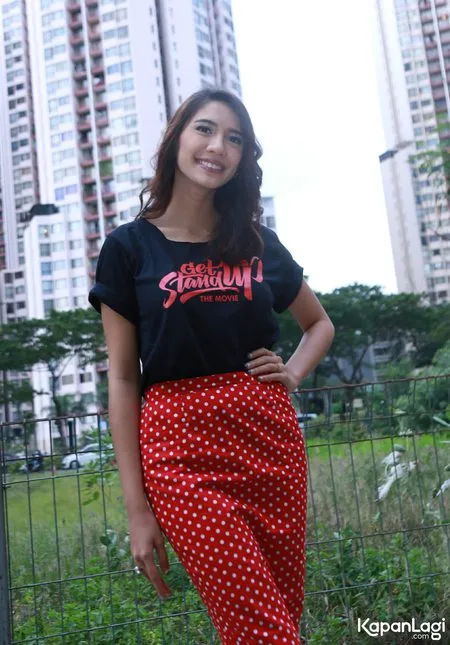 Foto Acha Sinaga