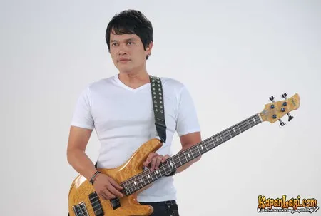 Foto Ada Band