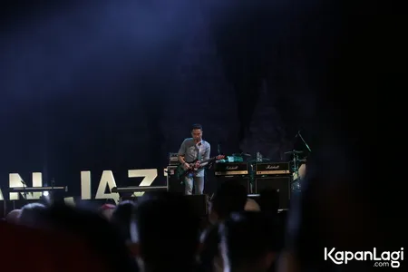 Foto Ada Band