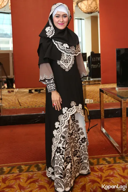 Foto Ade Bunga Niari