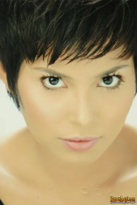 Foto Ade Herlina