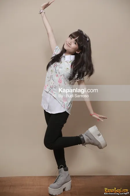 Foto Adel Teenebelle. Nomor Foto: 007