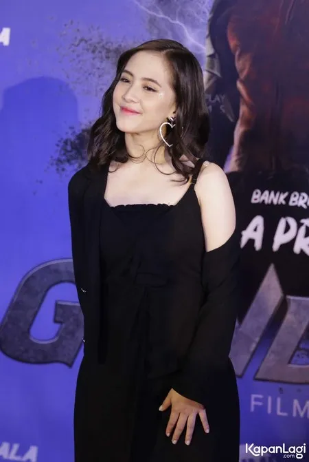 Foto Adhisty Zara