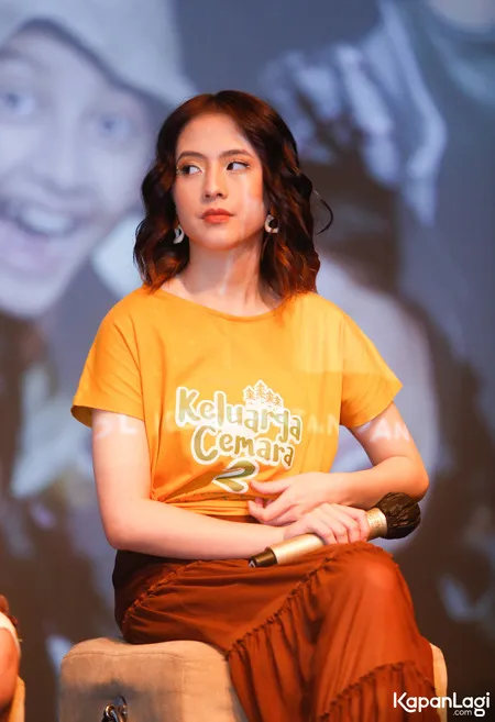Foto Adhisty Zara