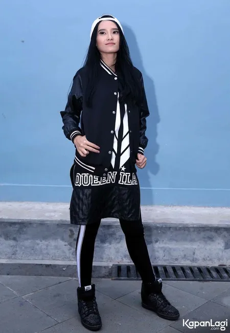 Foto Adila Fitri