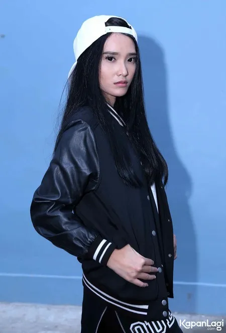 Foto Adila Fitri