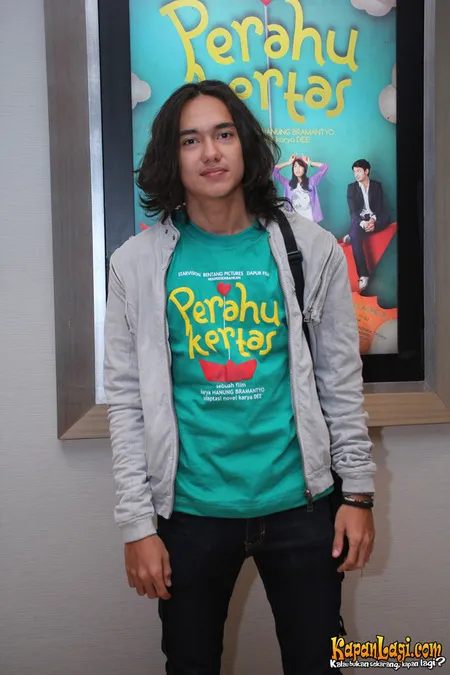 Foto Adipati Dolken
