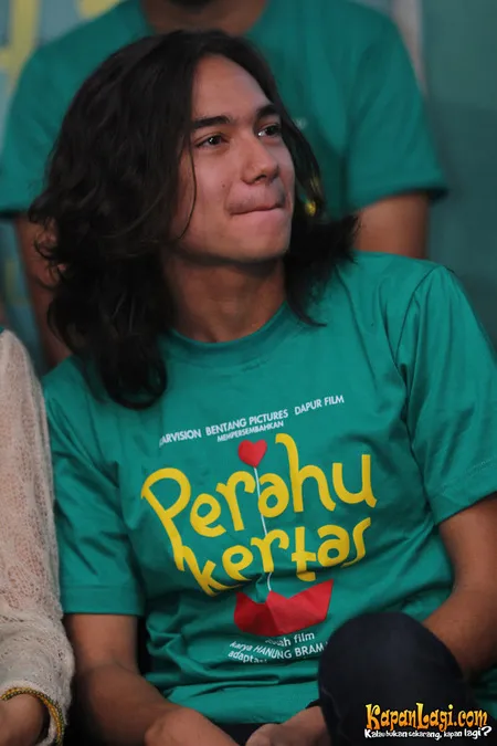 Foto Adipati Dolken