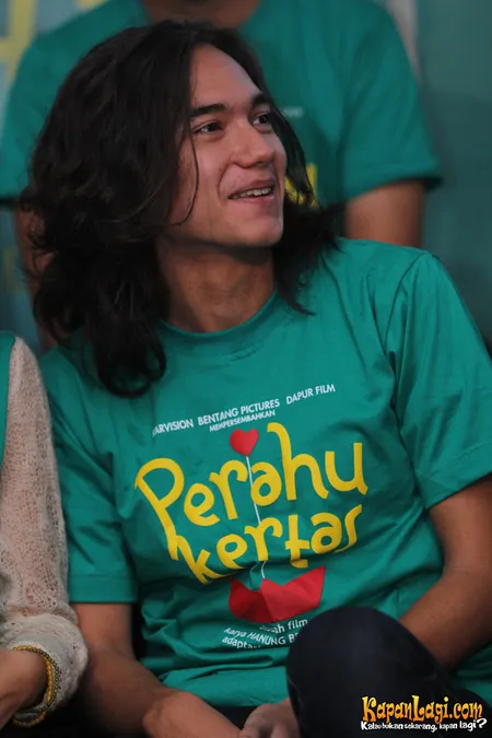 Foto Adipati Dolken