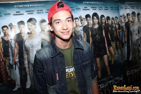 Foto Adipati Dolken