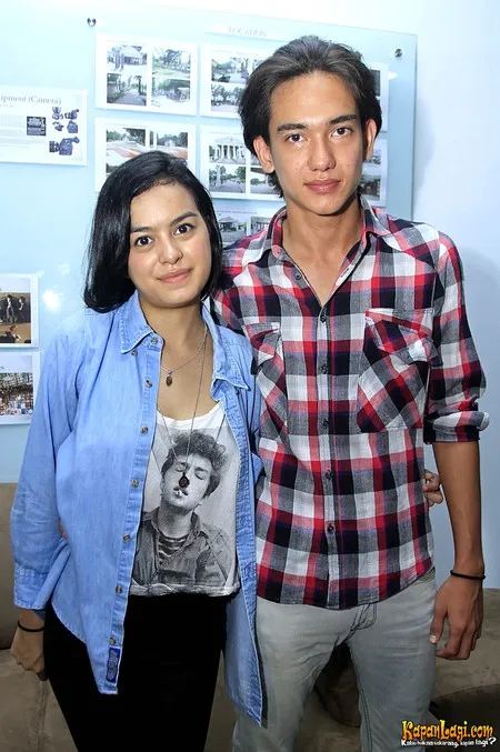 Foto Adipati Dolken