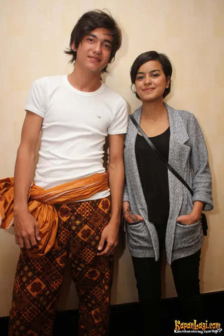 Foto Adipati Dolken
