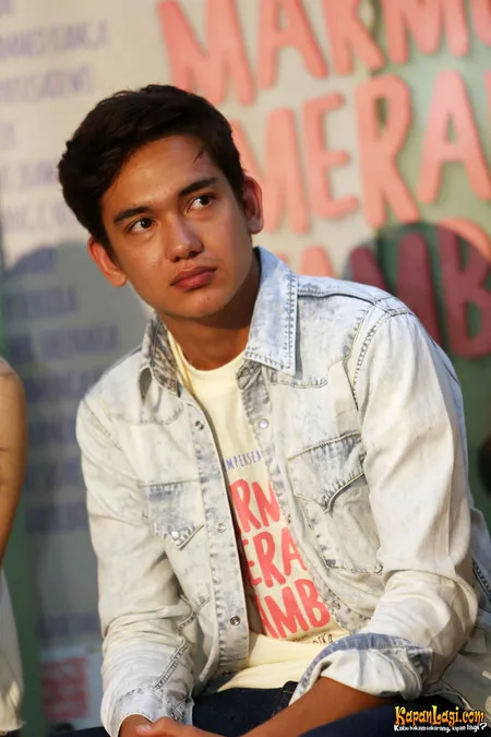 Foto Adipati Dolken