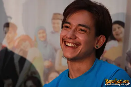 Foto Adipati Dolken