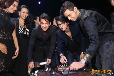 Foto Adipati Dolken