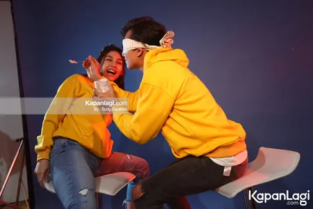 Foto Adipati Dolken