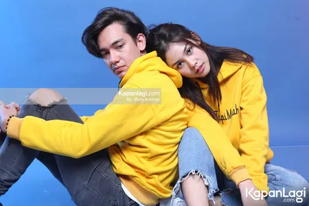Foto Adipati Dolken