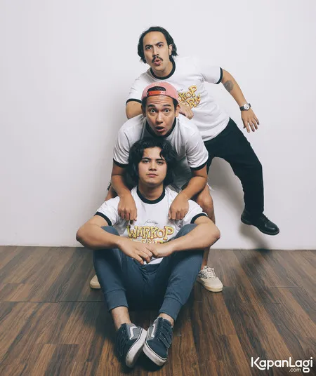 Foto Adipati Dolken