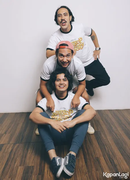 Foto Adipati Dolken