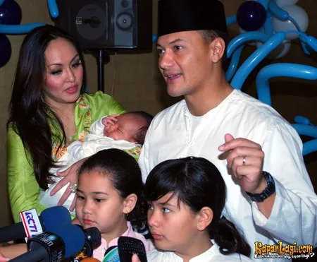 Foto Adjie Massaid