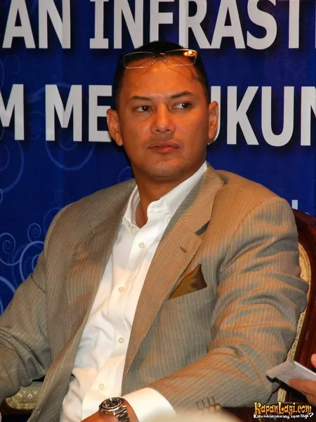 Foto Adjie Massaid