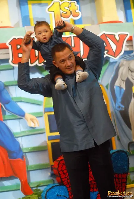 Foto Adjie Massaid