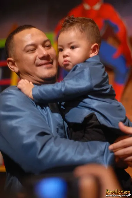 Foto Adjie Massaid