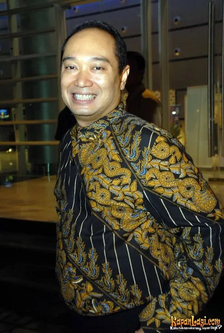 Foto Adjie Notonegoro