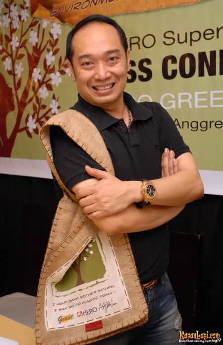 Foto Adjie Notonegoro