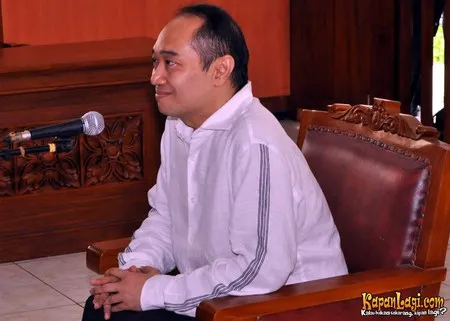 Foto Adjie Notonegoro